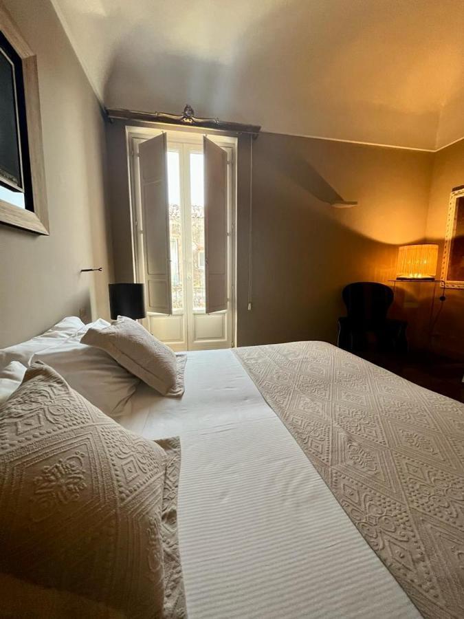 Asmundo Di Gisira Hotel Катания Екстериор снимка